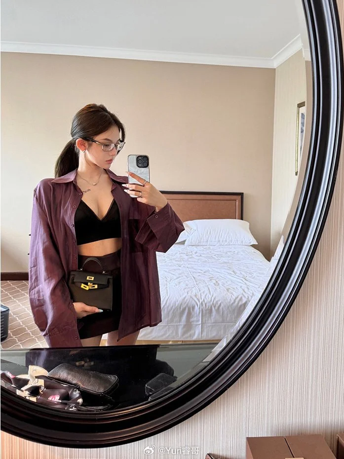 Yuri Onlyfans image 5