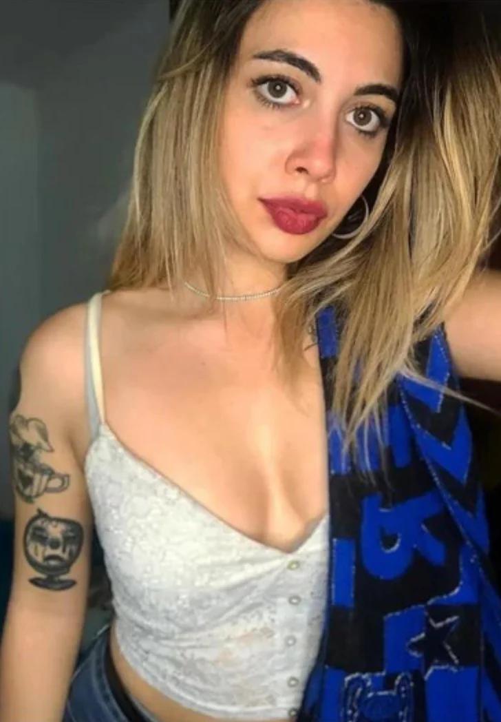 Benedetta Basili hot italian football influencer image 4
