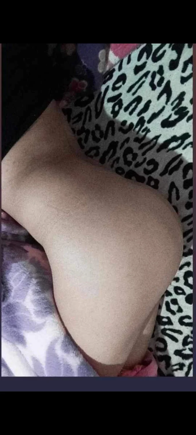 Enana puta image 16