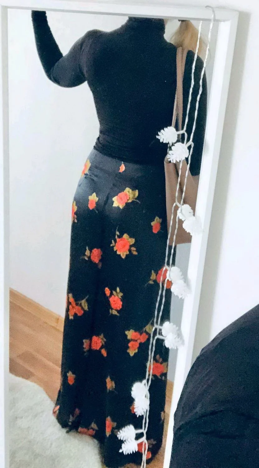 Czech Wife image 24