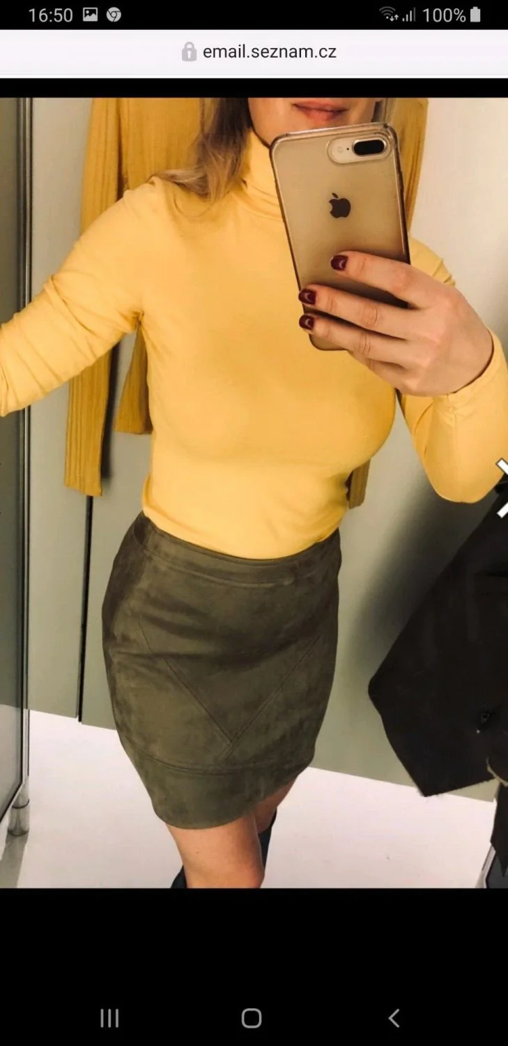 Czech Wife image 27