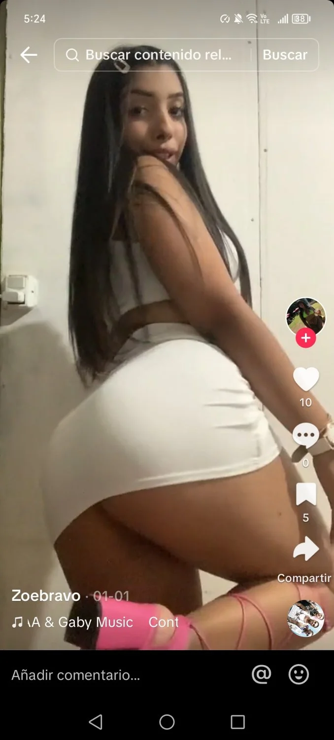 Zoe Br4v0 morocha argentina trola, una bomba ese culazo image 3