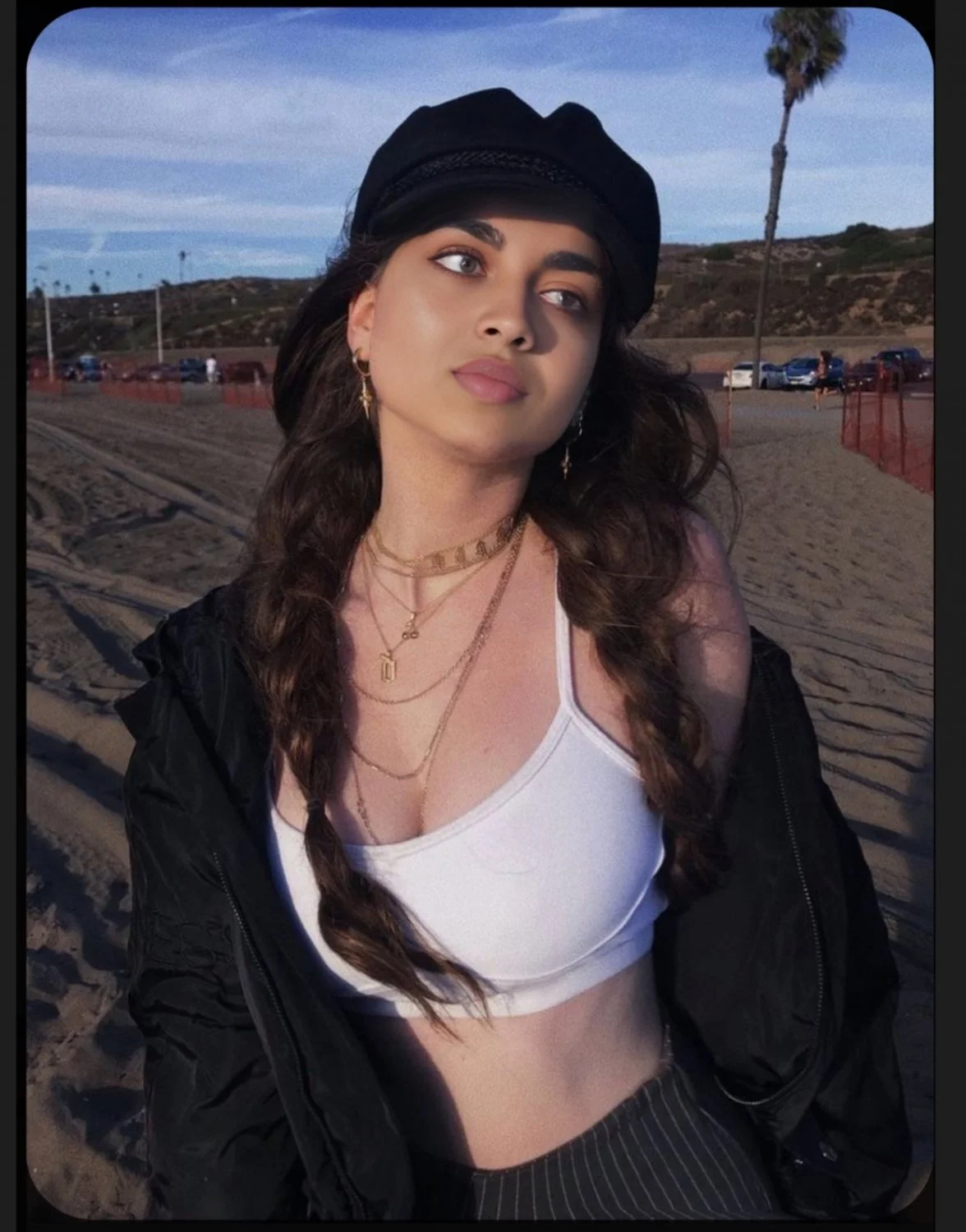 Zara Dar leaks image 17