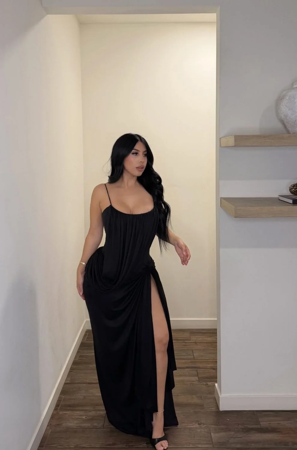 Sexy Latina 4 image 16