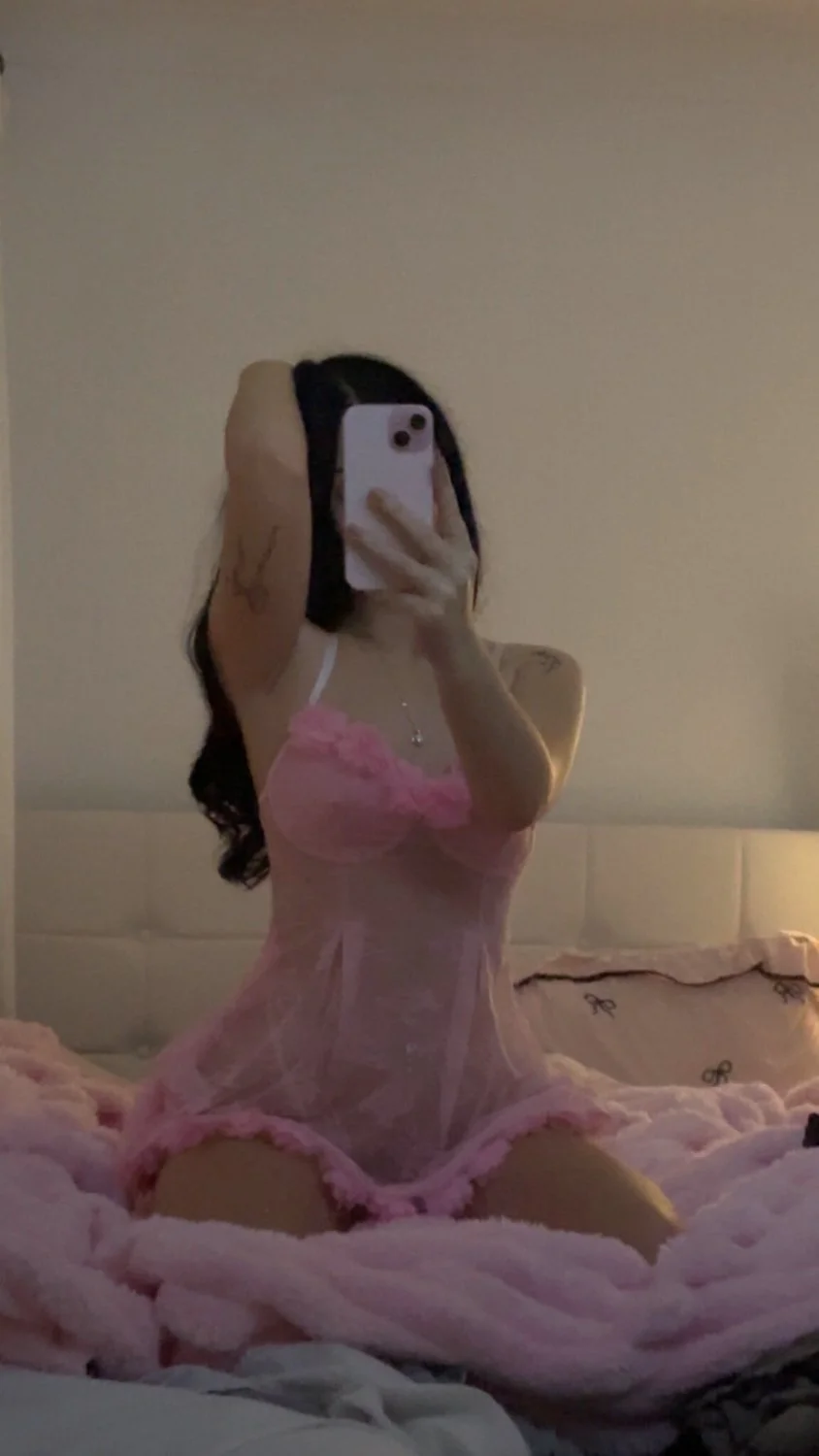 Rate my barely legal ass 1-10 image 2