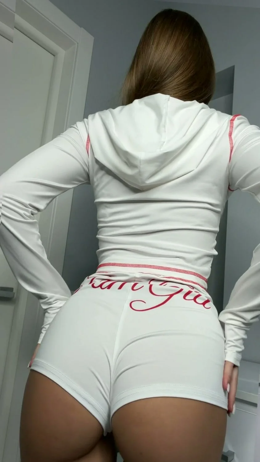 Hentai Latina Milf Femboy Big Ass Dirty Talking image 3