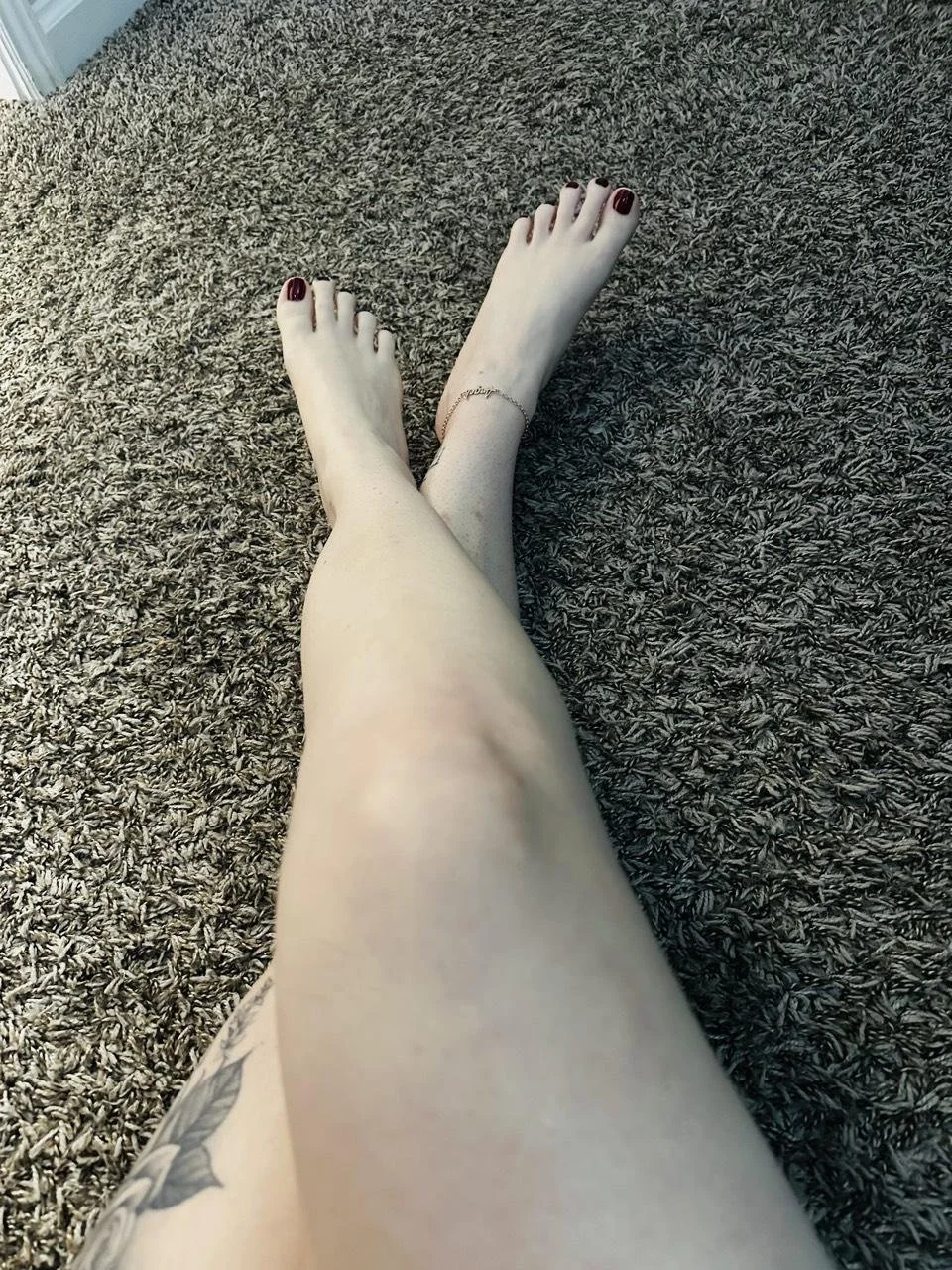 Colorado Foot Slut Kelly image 10