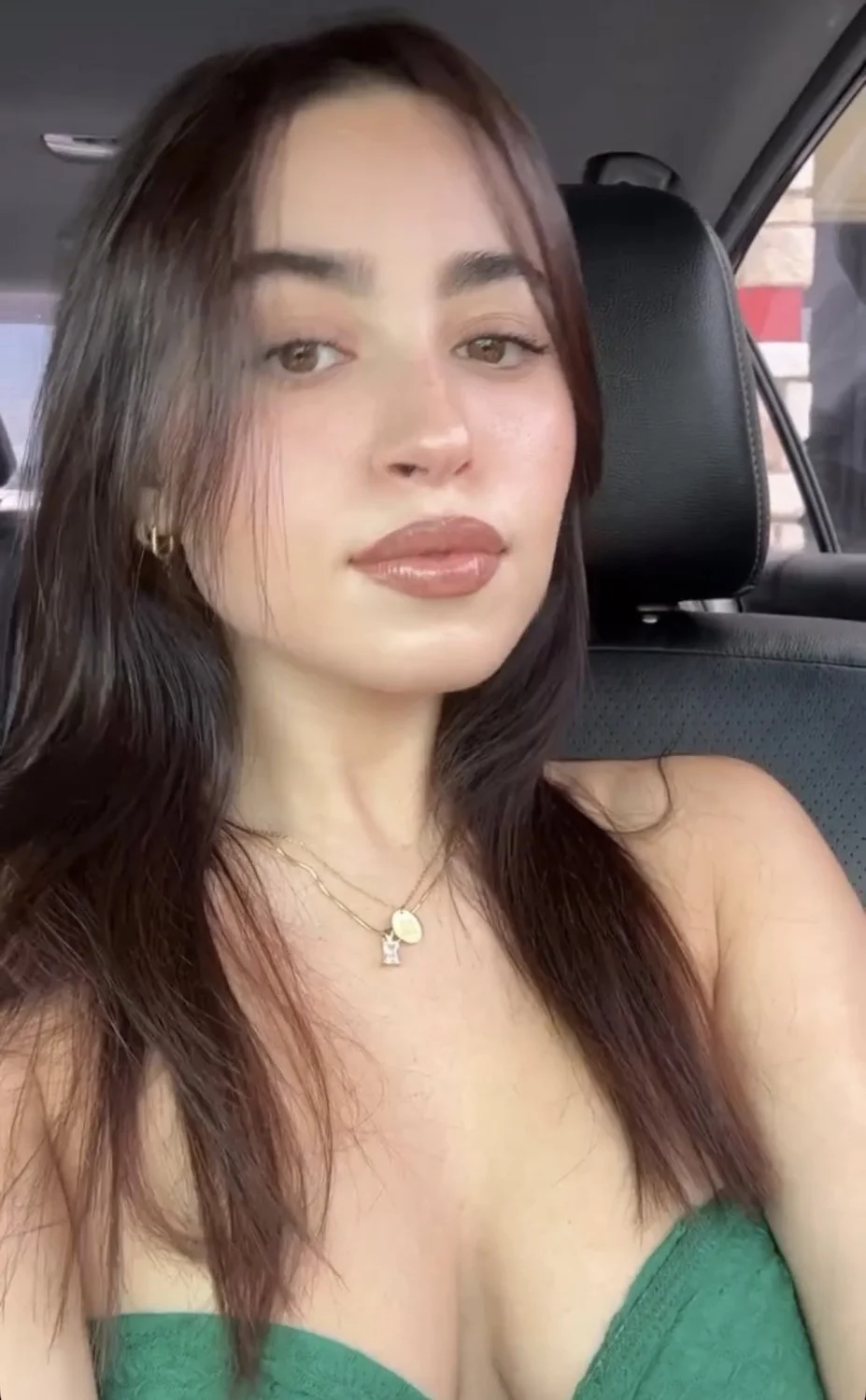 Gorgeous Miami Latina with big tits image 5