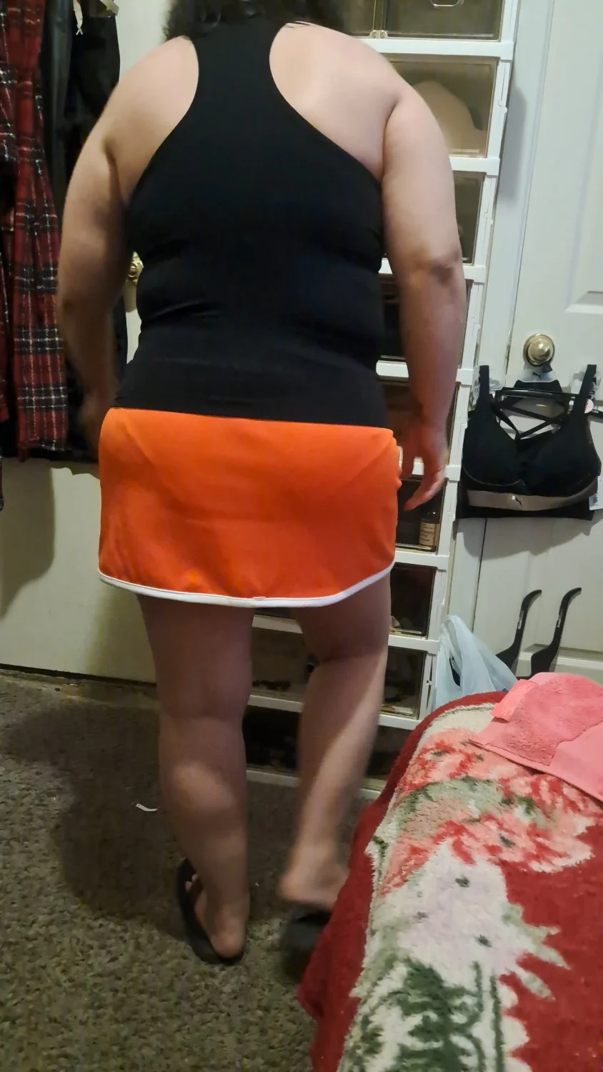 Pawg creeping image 13