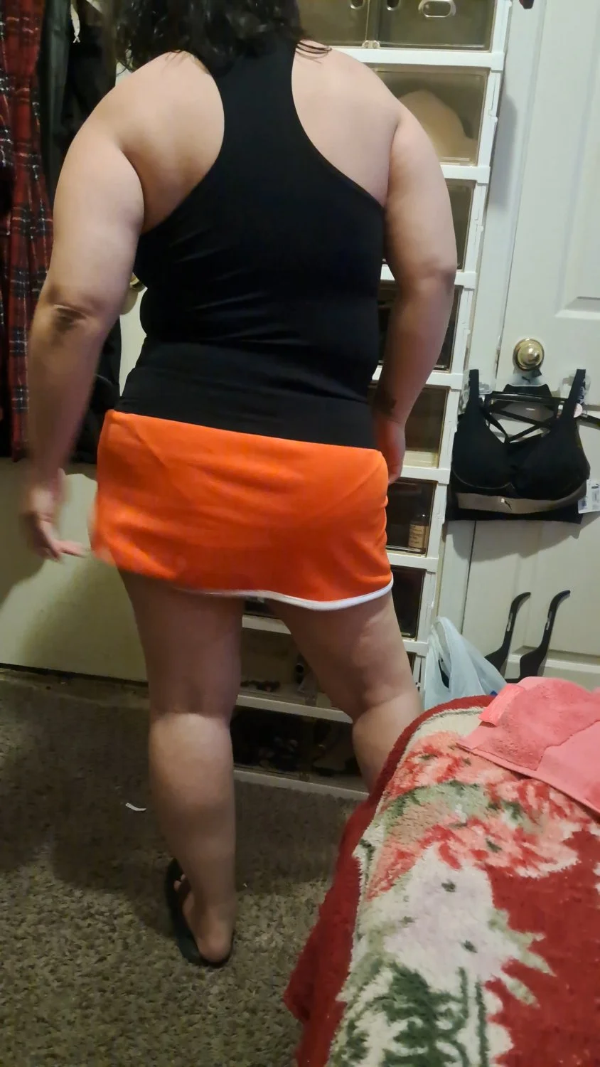Pawg creeping image 18