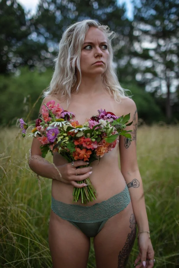 Stefi Boudoir image 23