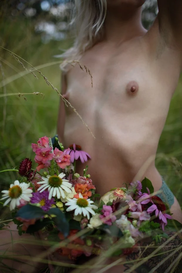 Stefi Boudoir image 3