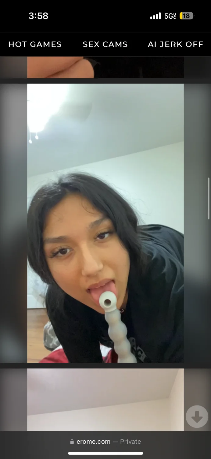 dose anyone have more of this slut ? image 2