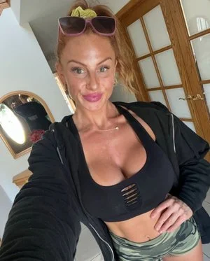 fit redhead bimbo image 18