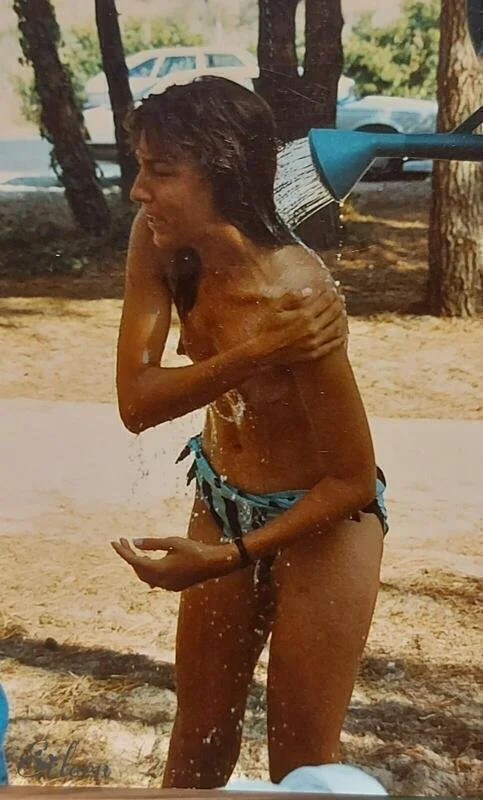 Fully Naked Stephanie image 12