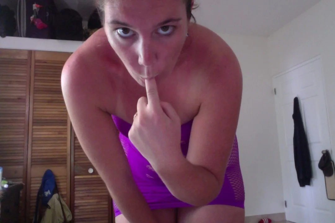 Another unaware wife..... image 2
