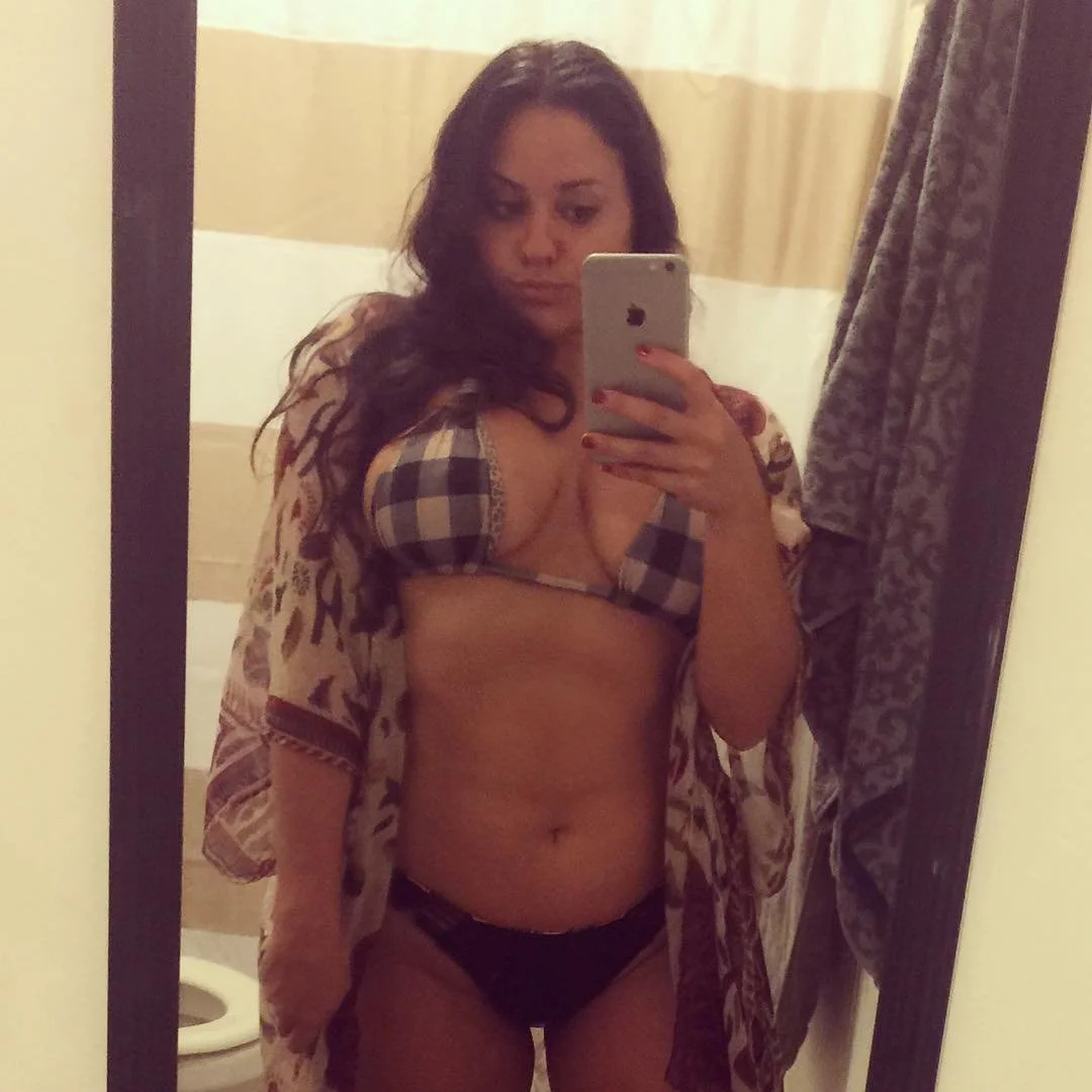 thick ass gym baddie has an insane breeding build image 22