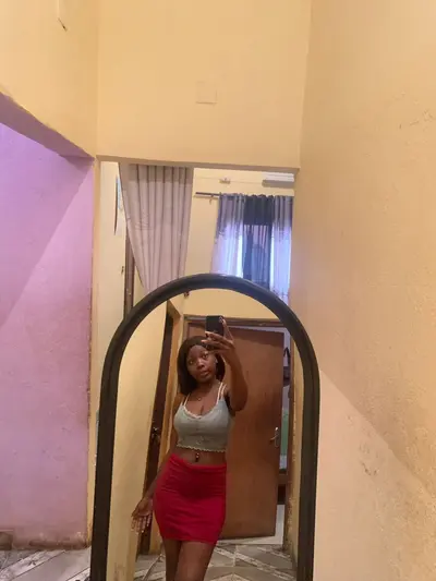 Gostosa vazada 😋🇦🇴 cover image
