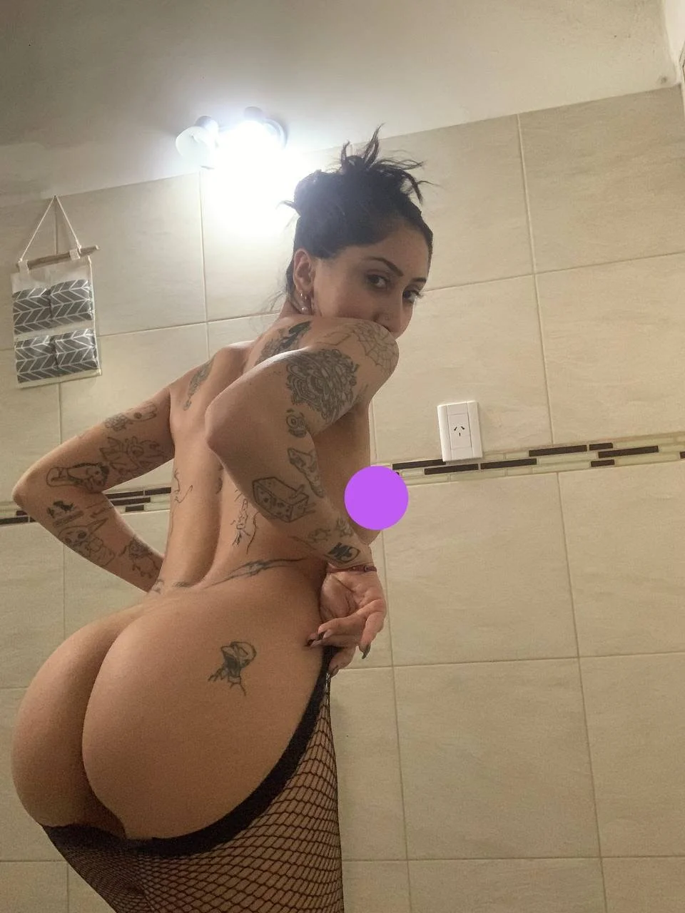 Skinny girl latina image 23