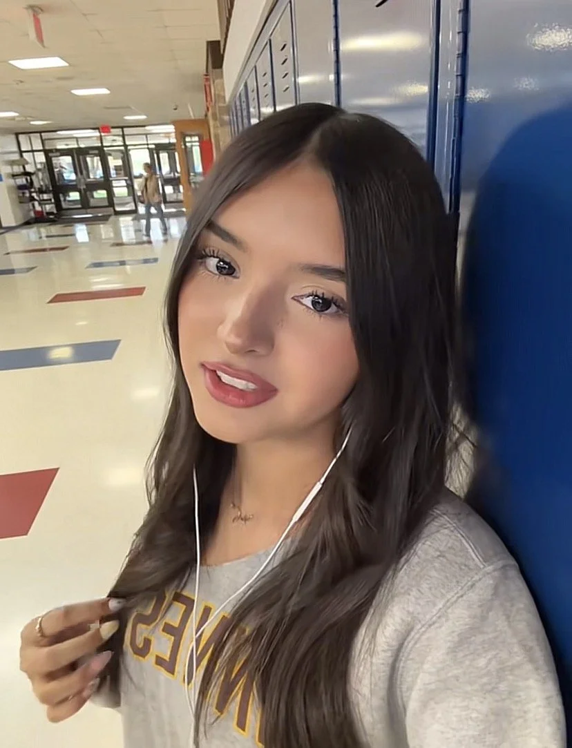 18 year old teen gets leaked(submitted) image 3