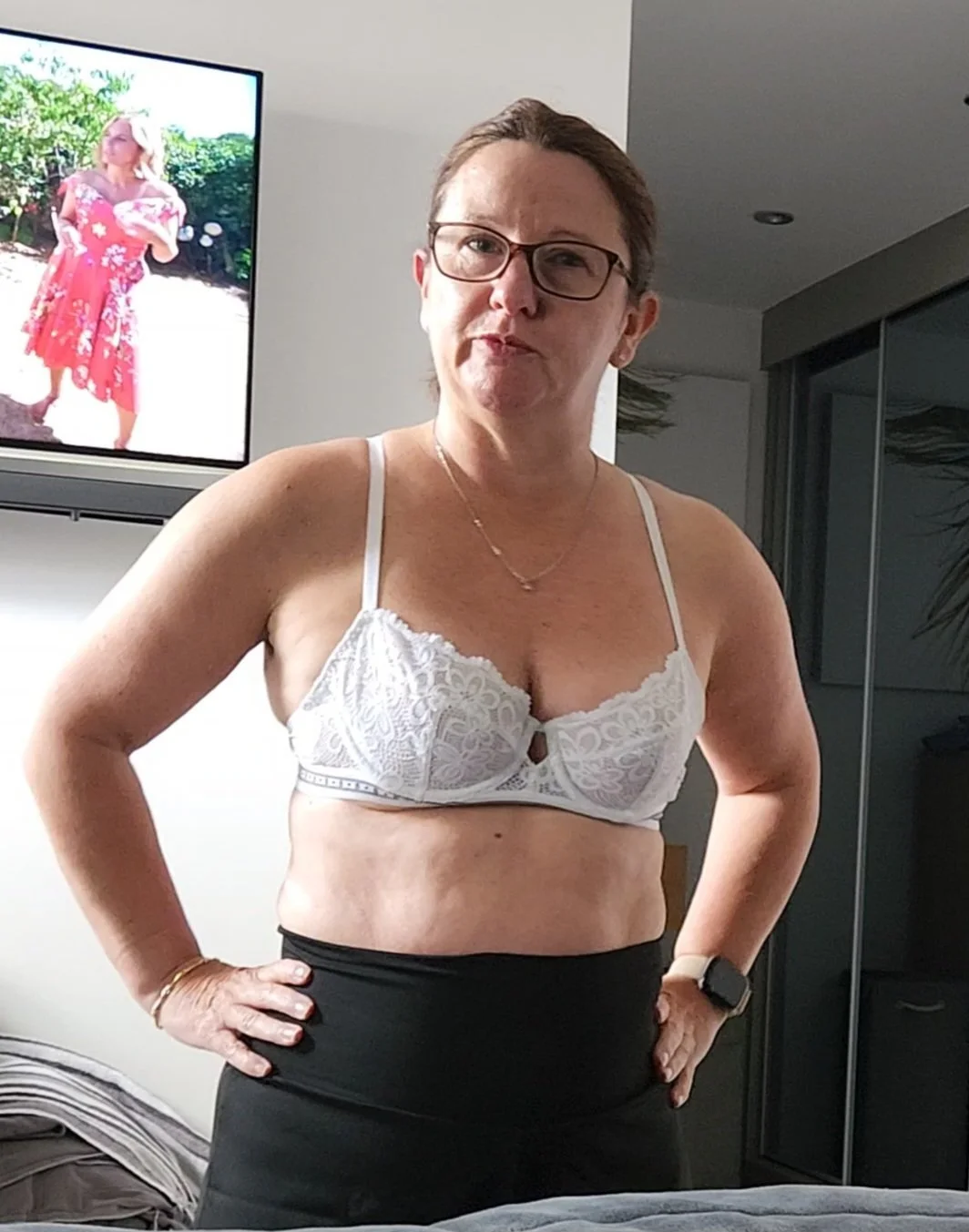 Mature 5ft wife ready to show her little boobs, pick an outfit to see... image 15