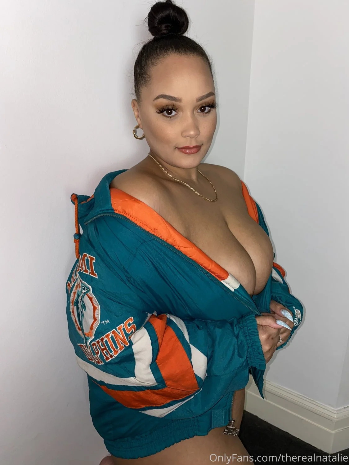 Natalie image 10