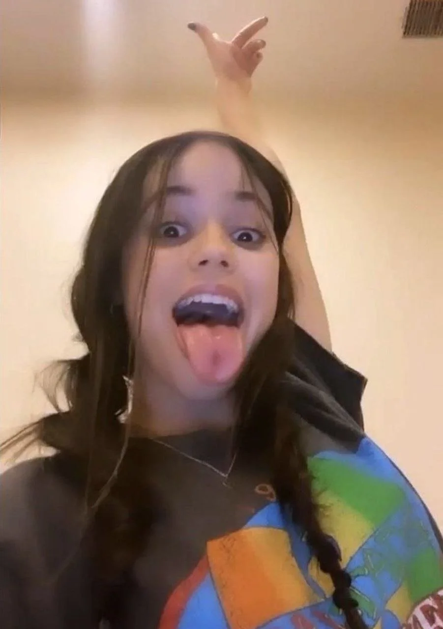 Quiero ser cornudo de Jenna Ortega. Alguien para hablar de ella? image 21
