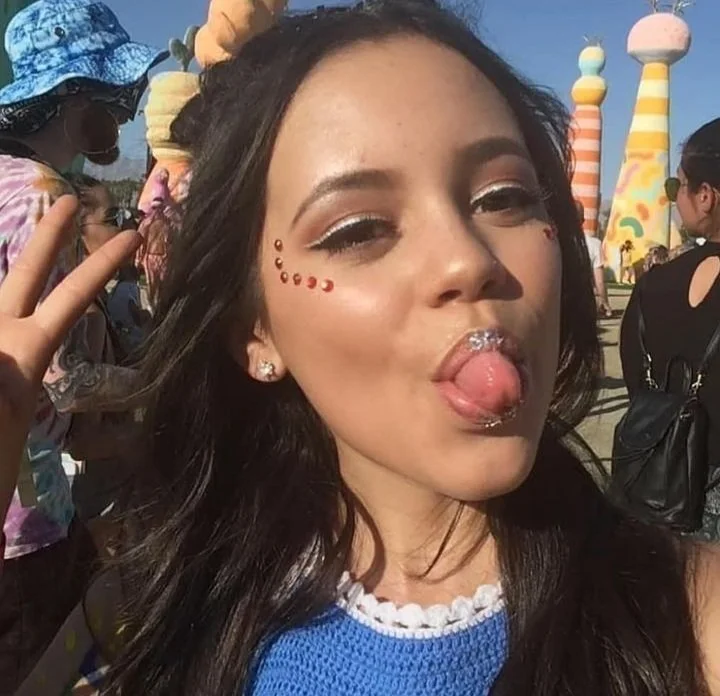 Quiero ser cornudo de Jenna Ortega. Alguien para hablar de ella? image 8