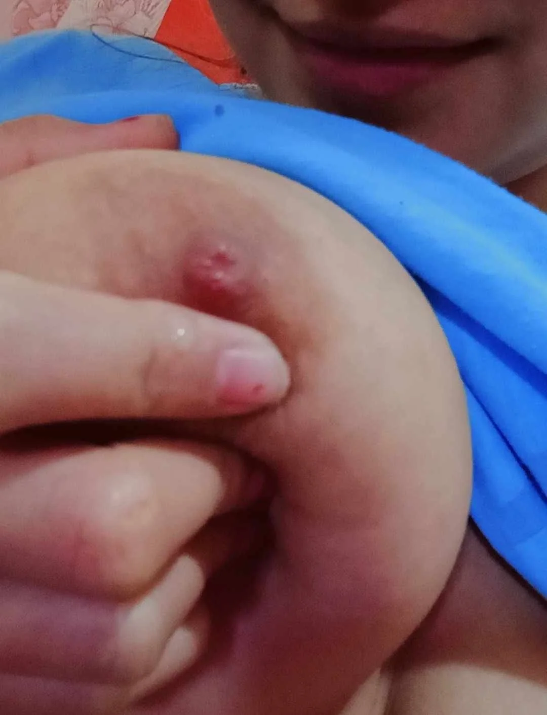 bf shares his gf's tits and milk image 2