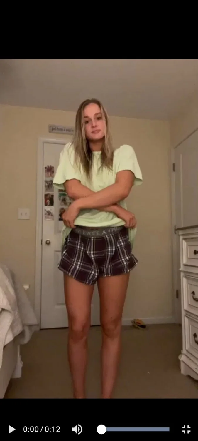 Cheerleader nude image 12