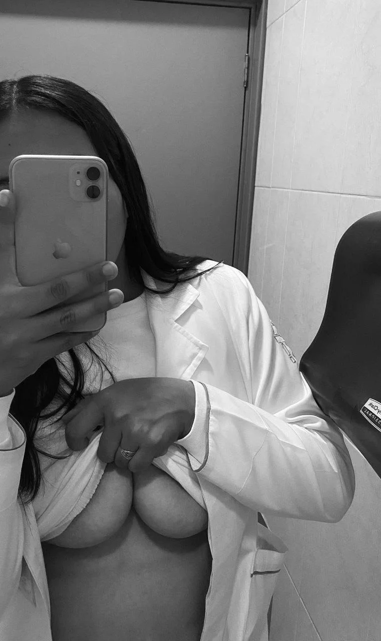exhibitionist doctor image 5