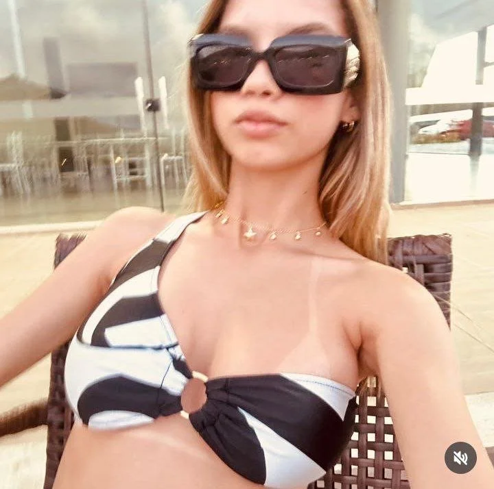 Isabella Puta Branca image 3