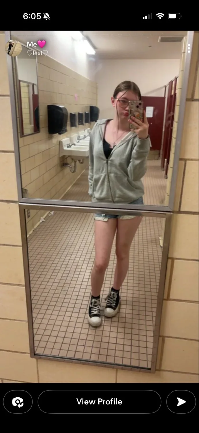 Young hoe Snapchat name: they.luvlexikay from Chahelis Washington down to fuck OF guy image 5