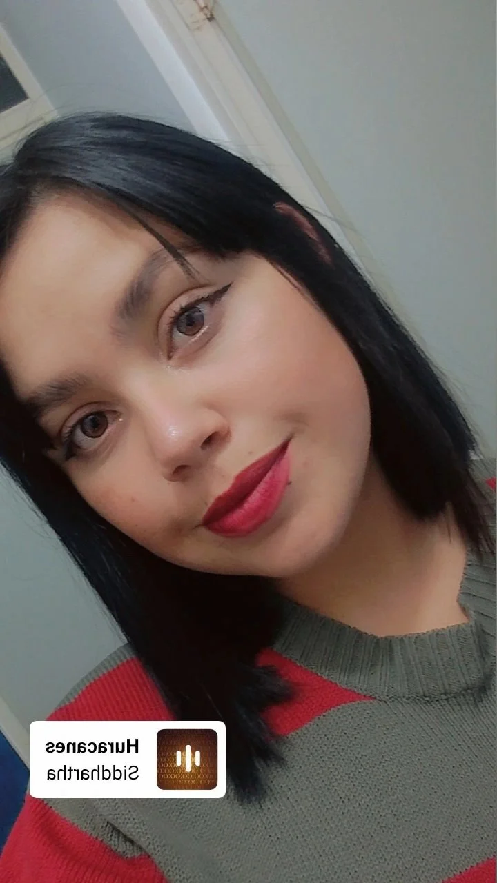 Edits de una putita de instagram que me la pone muy dura, su carita de actriz porno me calienta duro image 12