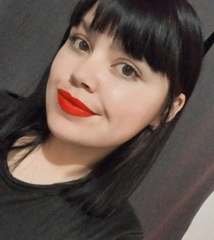 Edits de una putita de instagram que me la pone muy dura, su carita de actriz porno me calienta duro image 5