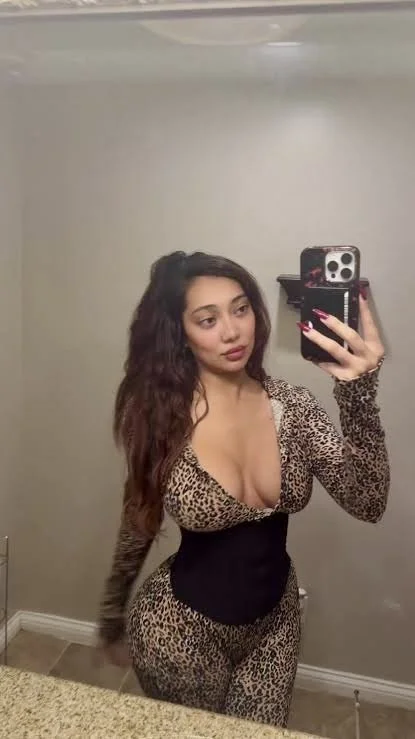 Alli avocado Xxx image 5