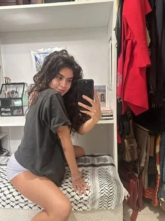 Pretty petite Latina slut rubs her pretty pussy and clit until she cums for you main image
