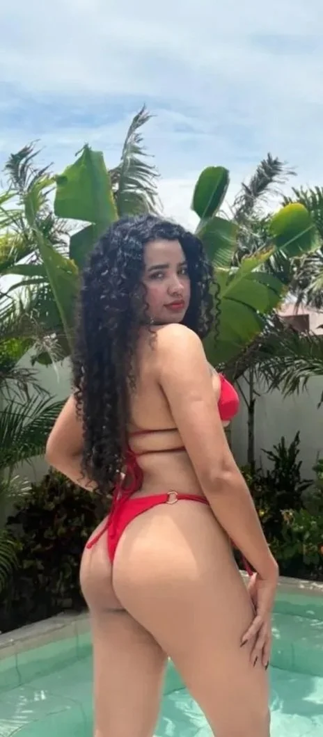 Una putita que le gusta exhibirse en redes para que todos la vean image 13