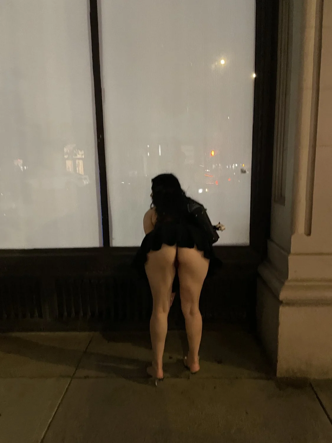 Fucking with her Skirt After Club image 6