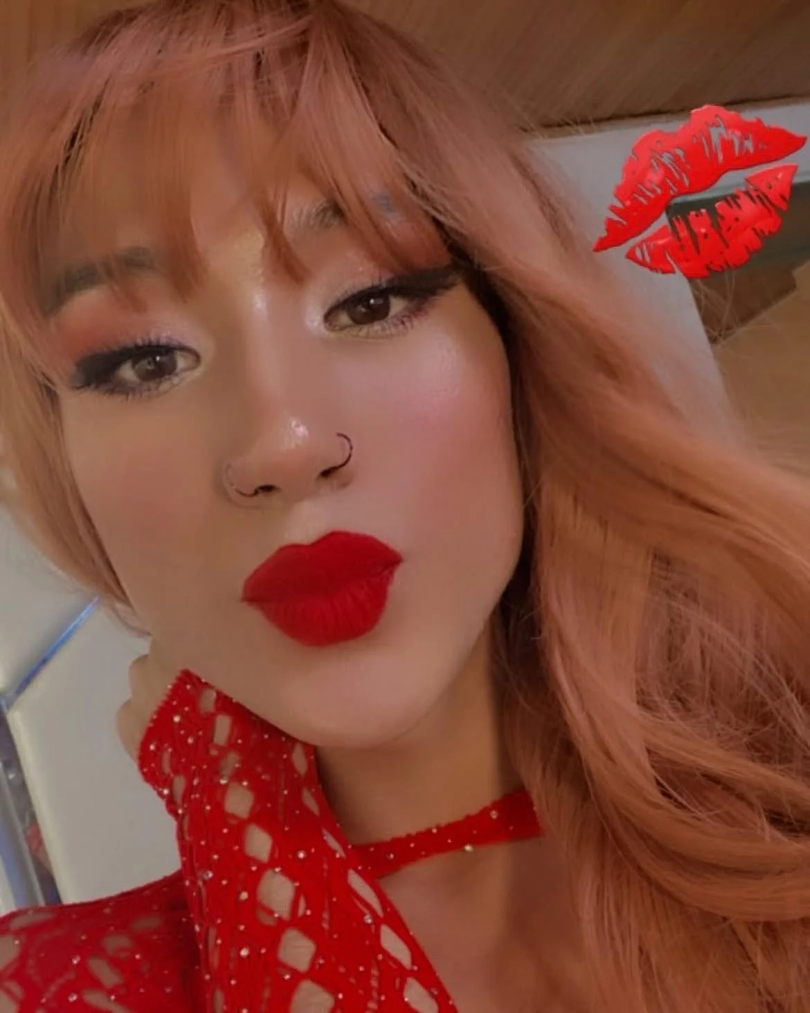 KIM REINA TRANS image 36