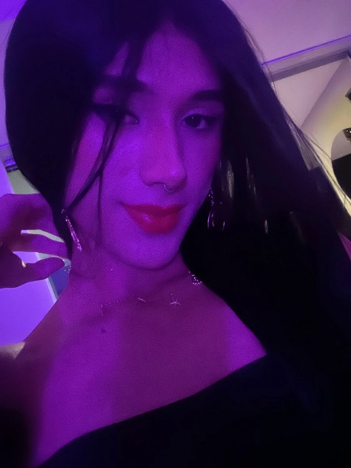 KIM REINA TRANS image 39