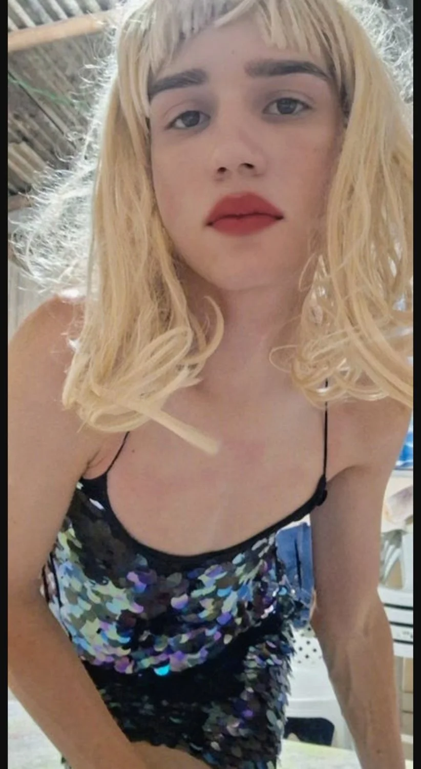 Femboy novinho image 3