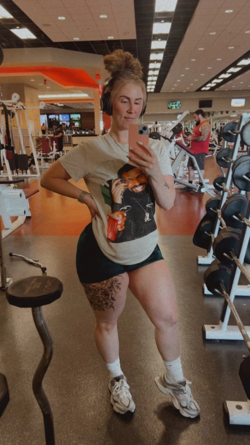 Sexy PAWG soccer mom image 24