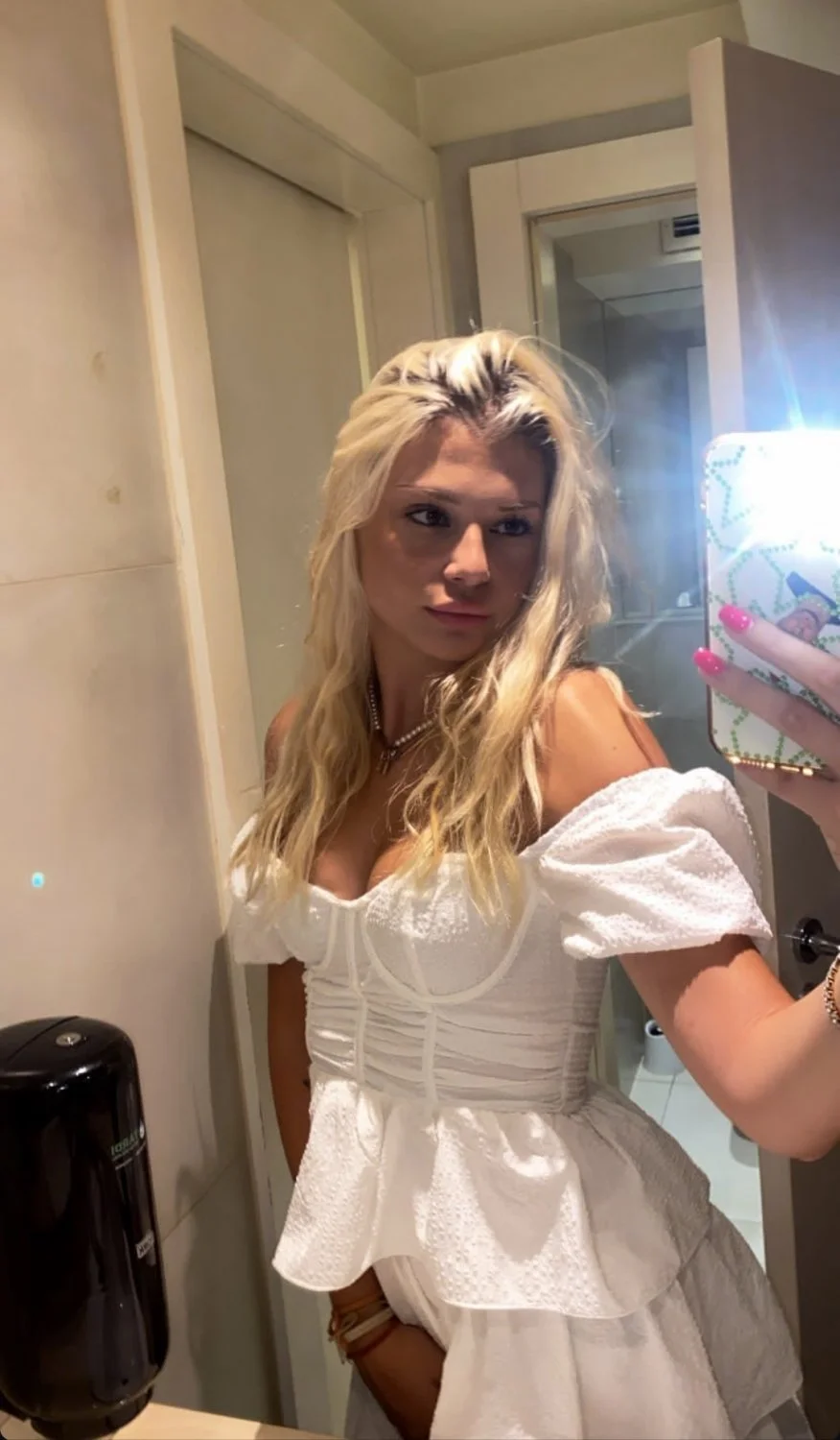 Shameless Croatian teen slut Lara M. leaked naked image 12