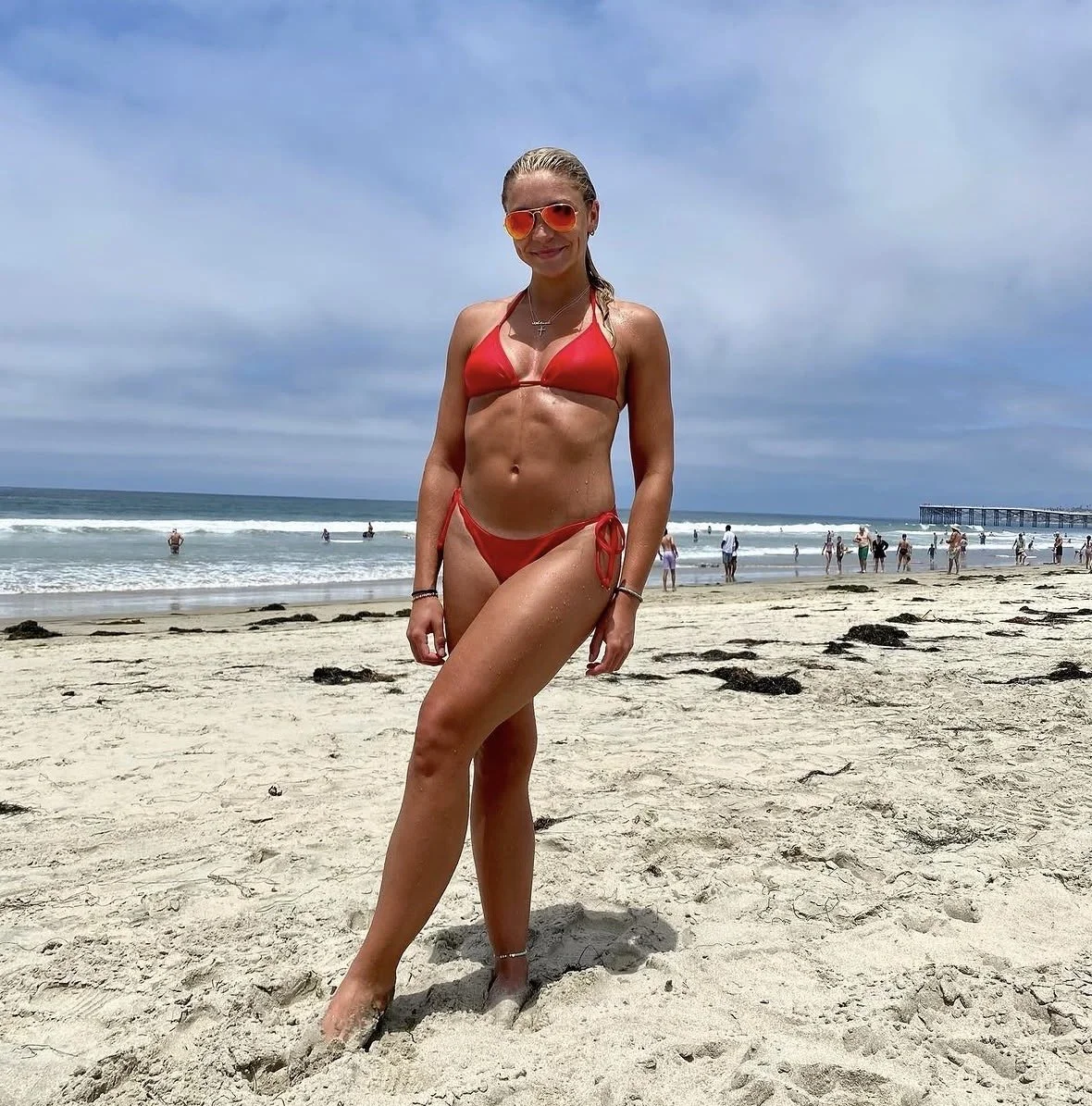 New York slut Alexa lost in IRL game image 14