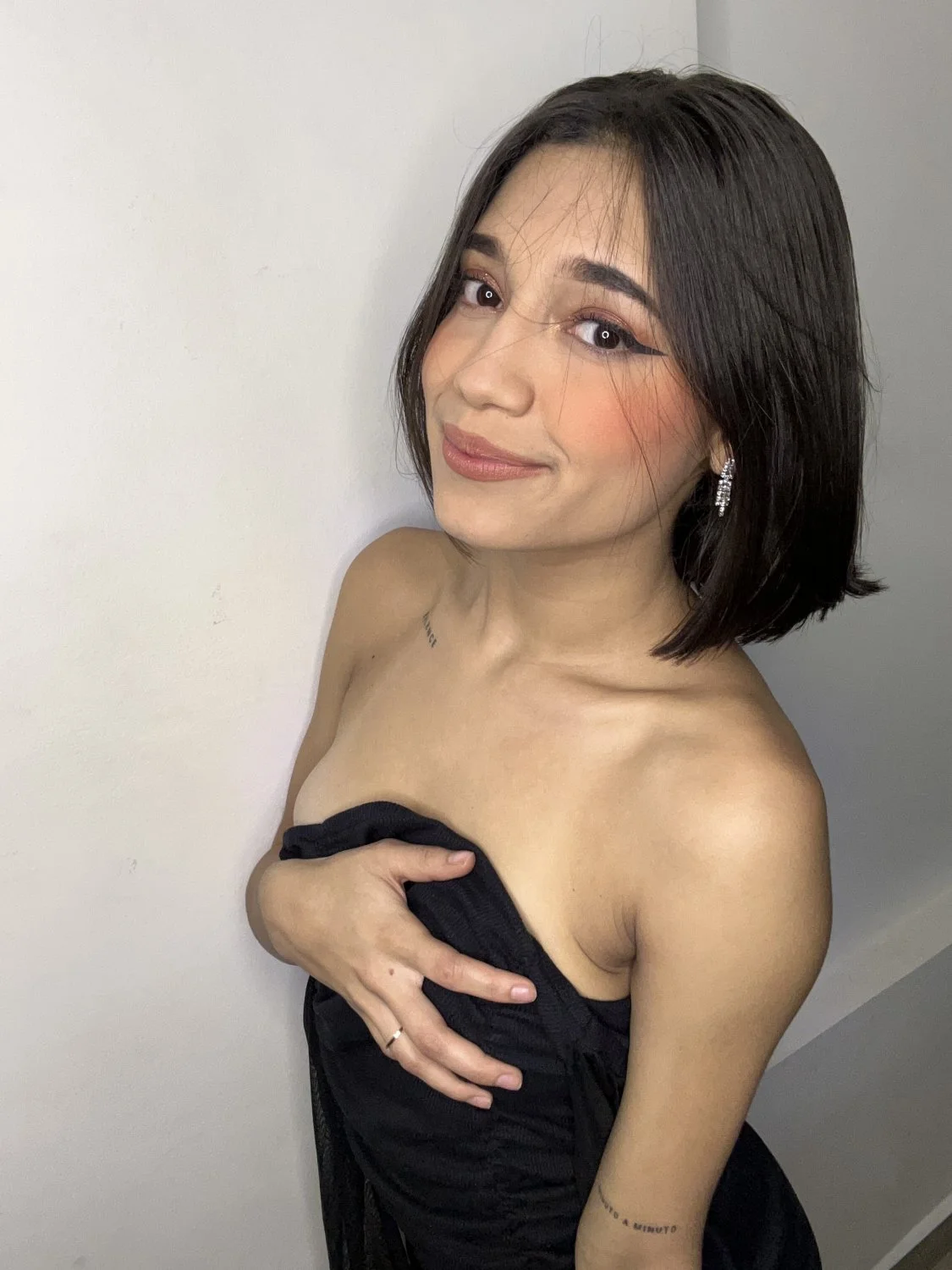 Nana 18 Latina image 10