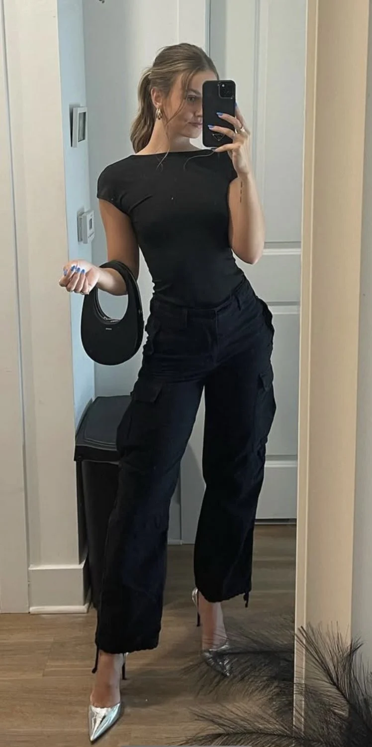 Sexy thick tan blonde college girl teasing mirror selfies image 13
