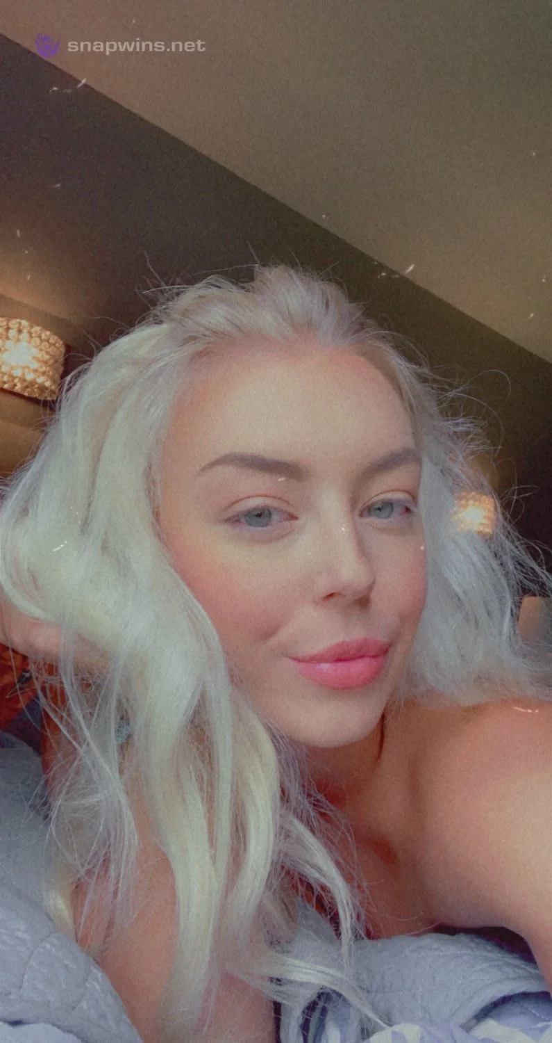 Sexy Blonde Snapchat Leaked image 5