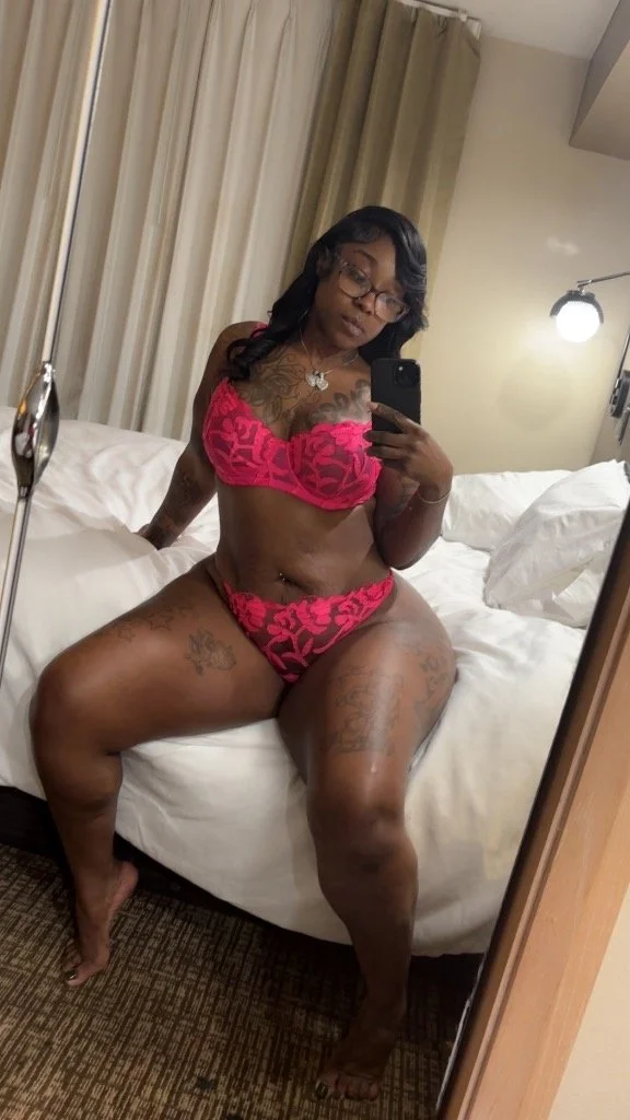 big black booty image 3