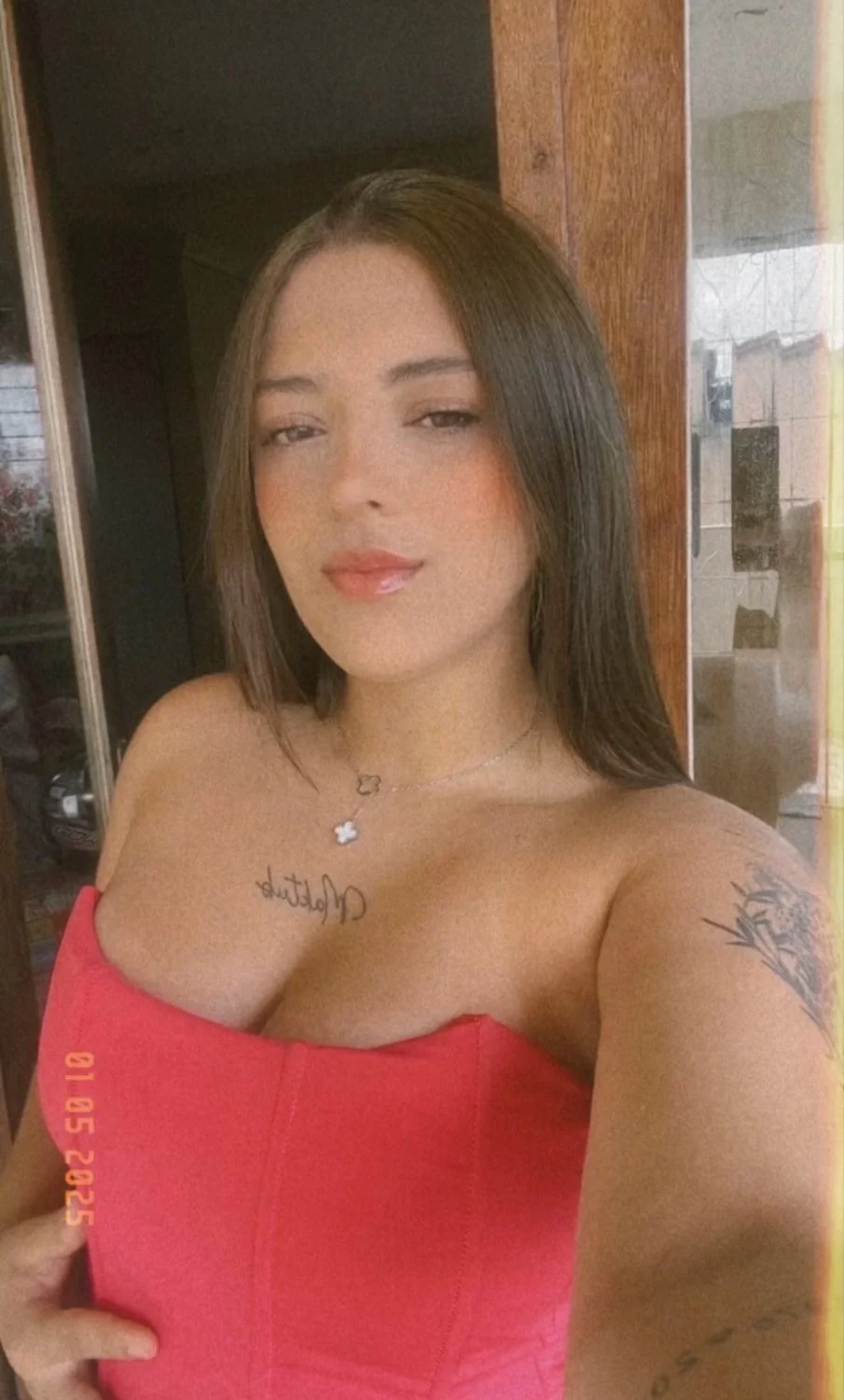 vadia tatuada main image